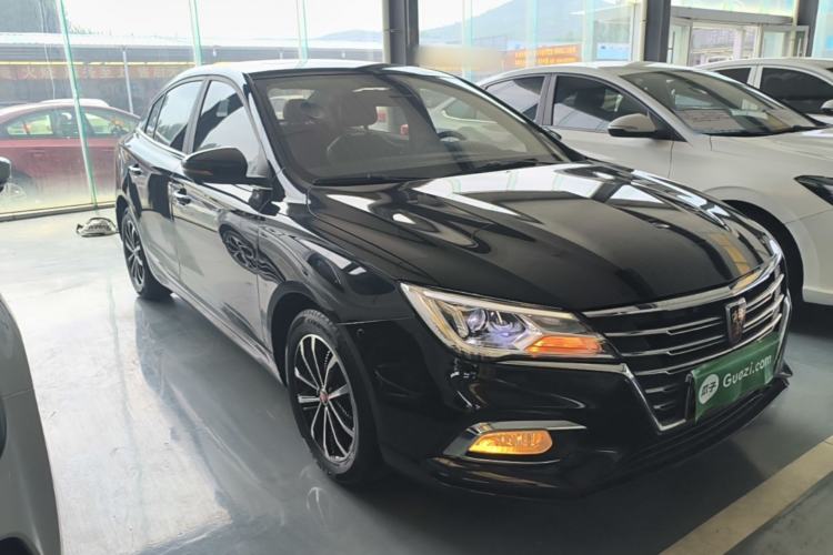 Used Roewe i5 2020 1.5L Automatic 4G Connect Luxury Flagship Edition Front Right 45 Deg