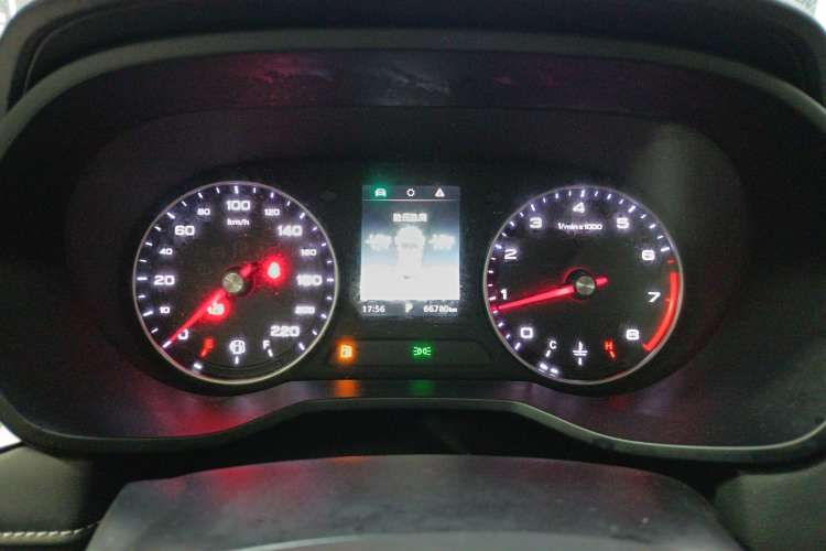 Used Roewe i5 2020 1.5L Automatic 4G Connected Linghao Edition Instrument Cluster