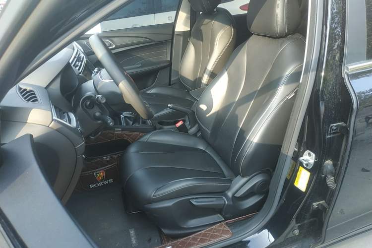 Used Roewe i5 2020 1.5L Manual 4G Connect Leehao Flagship Edition Left Front Seat