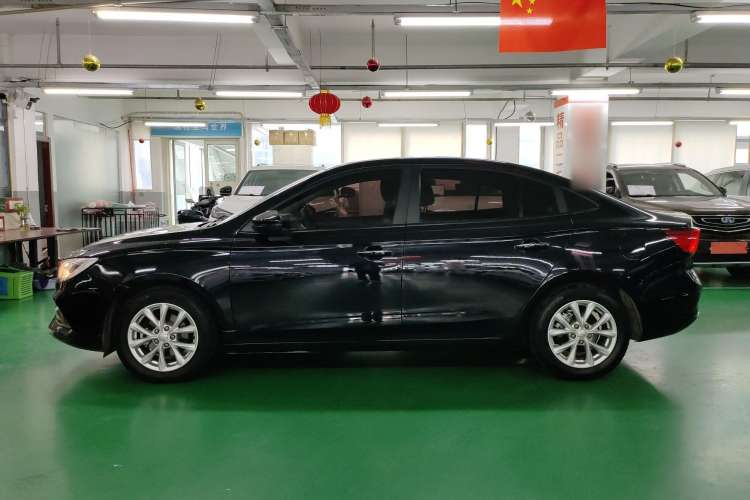 Used Roewe i5 2020 1.5L Automatic 4G Connected Linghao Edition Left Side