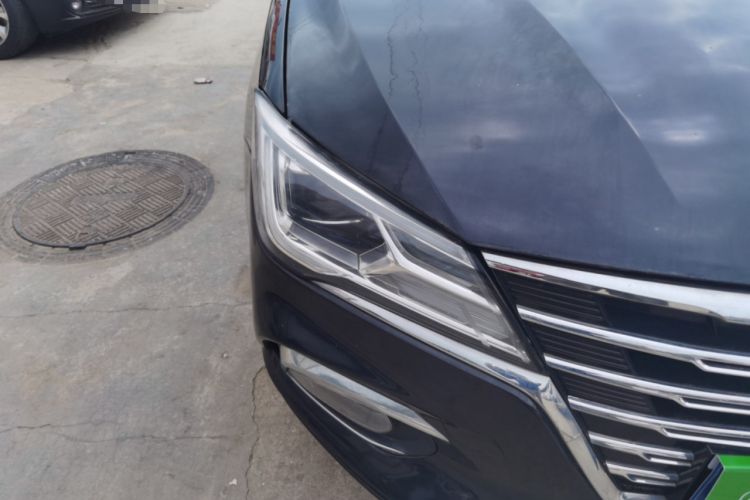 Used Roewe i5 2020 1.5L Automatic 4G Connect Luxury Flagship Edition Right Front Headlight