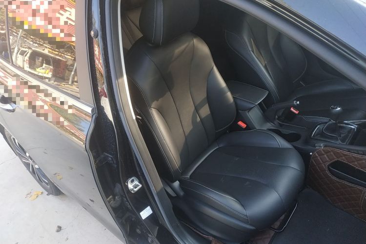 Used Roewe i5 2020 1.5L Manual 4G Connect Leehao Flagship Edition Right Front Seat