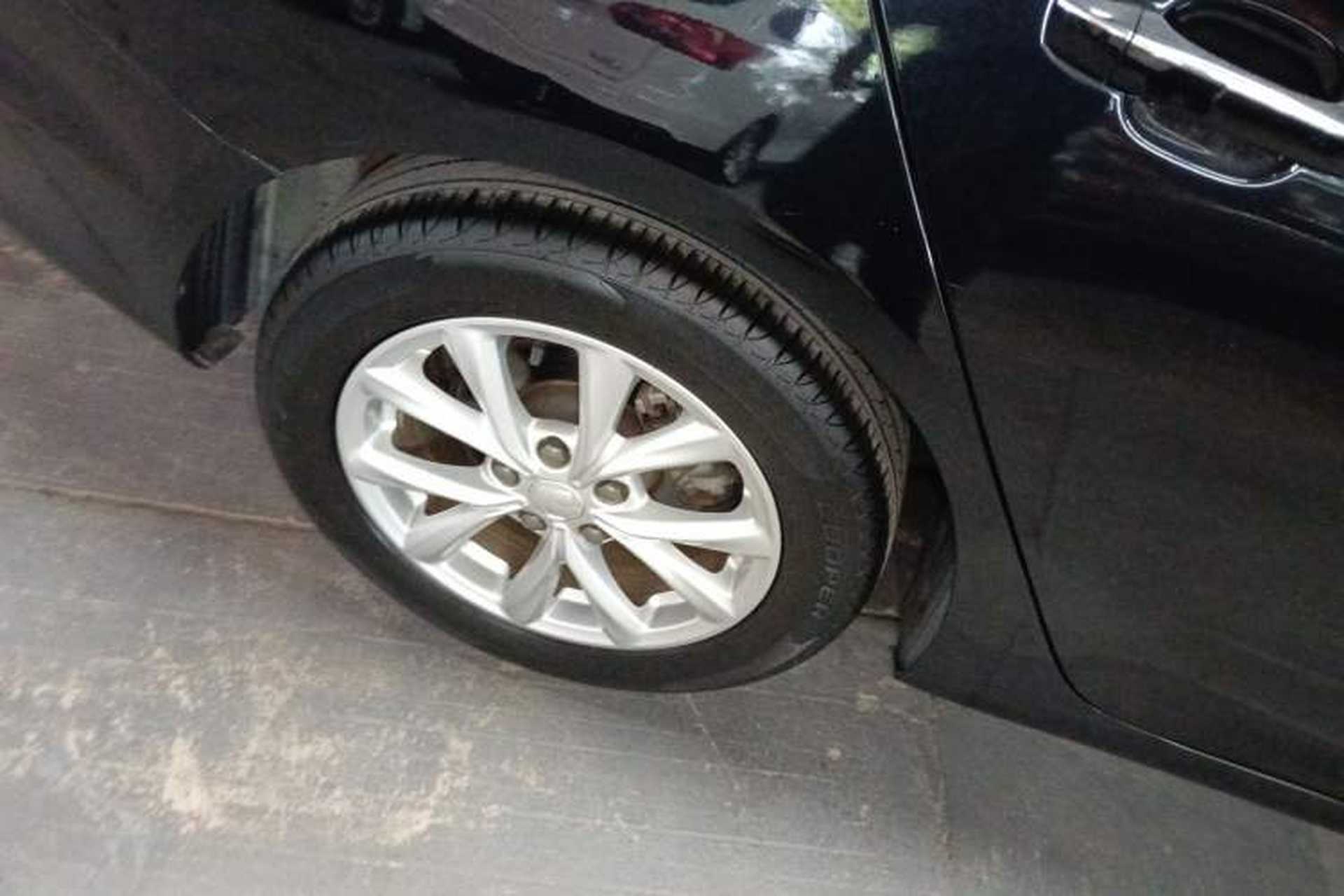 Used Roewe i5 2020 1.5L Automatic 4G Connected Linghao Edition Right Rear Wheel Hub