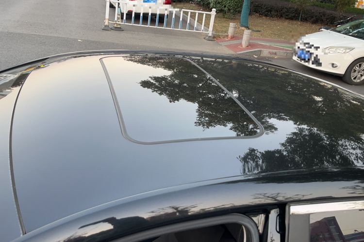 Used Roewe i5 2020 1.5L Automatic 4G Connected Linghao Edition Roof