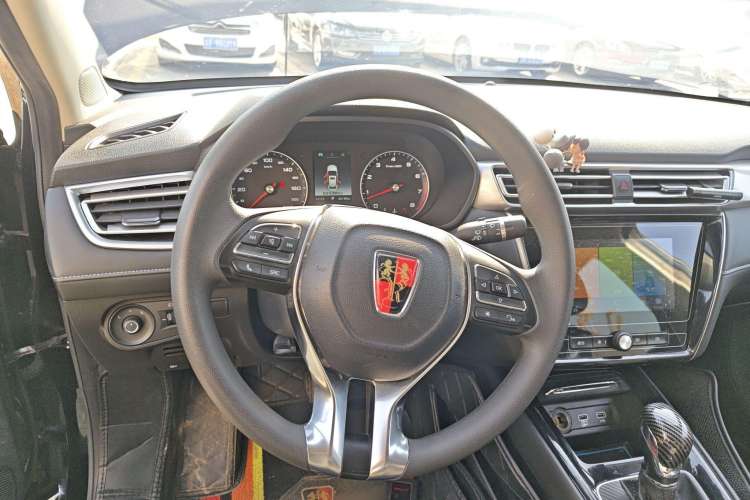 Used Roewe i5 2020 1.5L Automatic 4G Connected Linghao Edition Steering Wheel