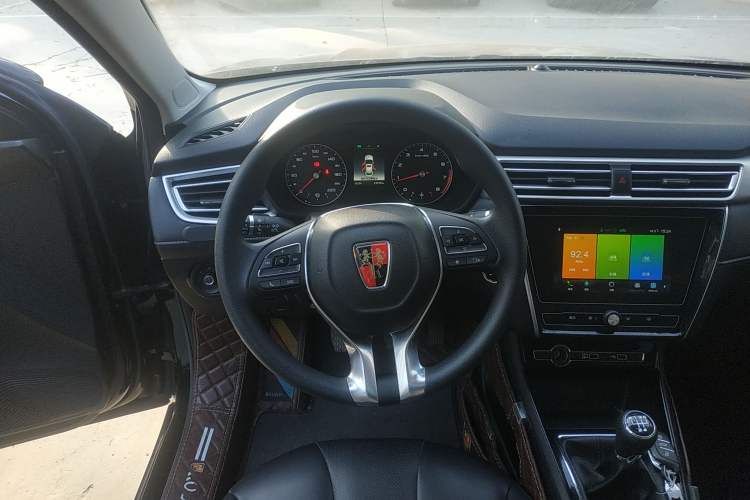 Used Roewe i5 2020 1.5L Manual 4G Connect Leehao Flagship Edition Steering Wheel