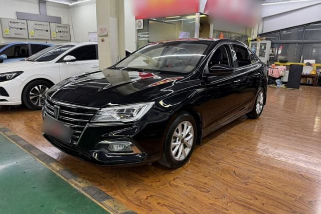 Roewe i5 2020 1.5L Automatic 4G Connected Linghao Edition مستعملة