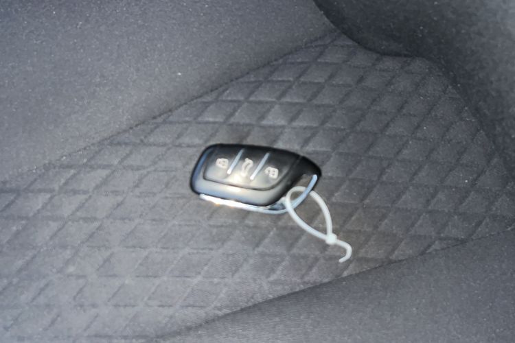 Used Roewe i5 2020 1.5L Automatic 4G Connected Linghao Edition Vehicle Key