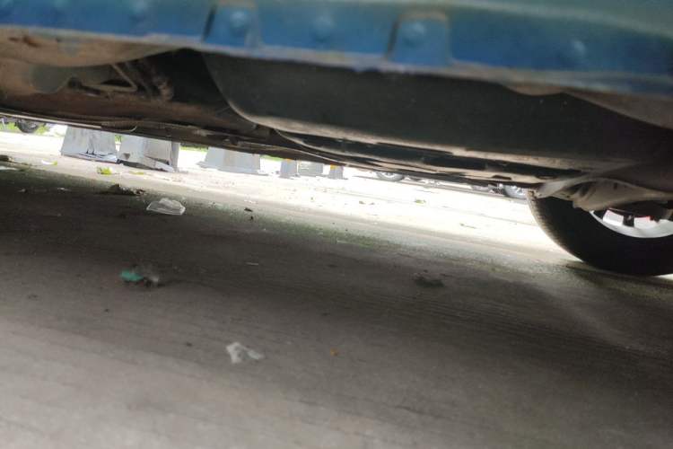Used Roewe i5 2020 1.5L Automatic 4G Connect Luxury Flagship Edition Chassis Rear Left