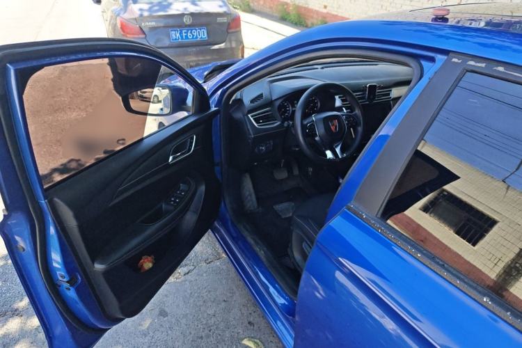 Used Roewe i5 2020 1.5L Automatic 4G Connected Linghao Edition Driver Seat