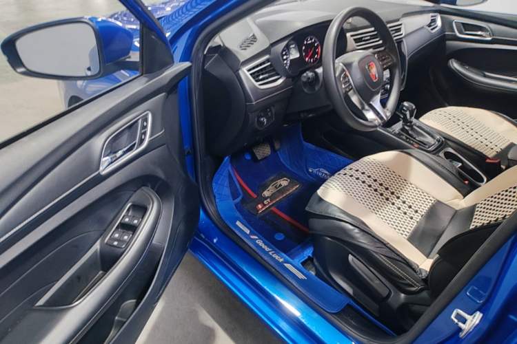 Used Roewe i5 2020 1.5L Automatic 4G Connected Linghao Edition Driver Seat