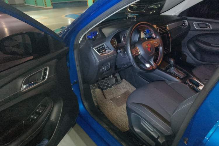 Used Roewe i5 2020 1.5L Automatic 4G Connected Linghao Edition Driver Seat