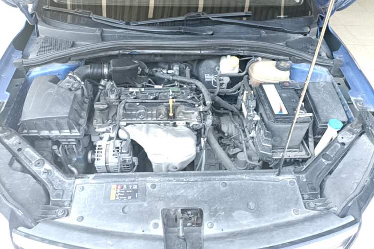 Used Roewe i5 2020 1.5L Automatic 4G Connected Linghao Edition Engine Bay