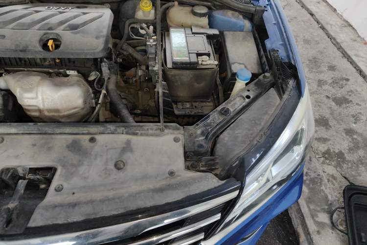 Used Roewe i5 2020 1.5L Manual 4G Connect Leehao Flagship Edition Engine Bay Left