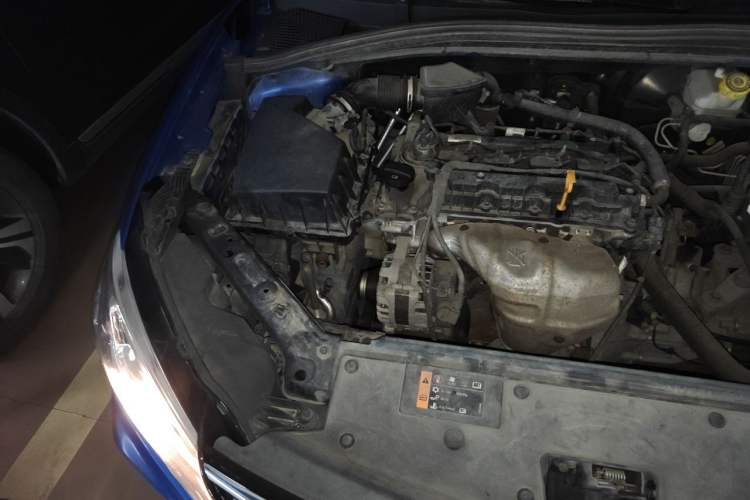Used Roewe i5 2020 1.5L Manual 4G Connect Luxury Edition Engine Bay Right