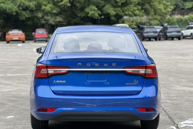 Used Roewe i5 2020 1.5L Automatic 4G Connect Luxury Flagship Edition Exterior 10
