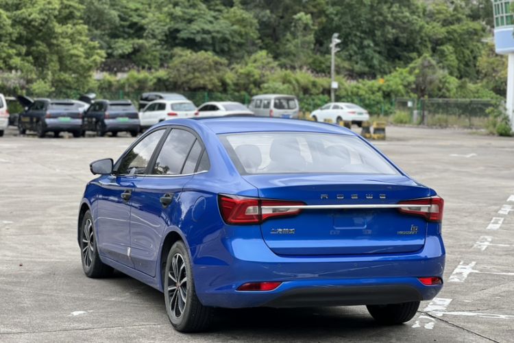 Used Roewe i5 2020 1.5L Automatic 4G Connect Luxury Flagship Edition Exterior 5