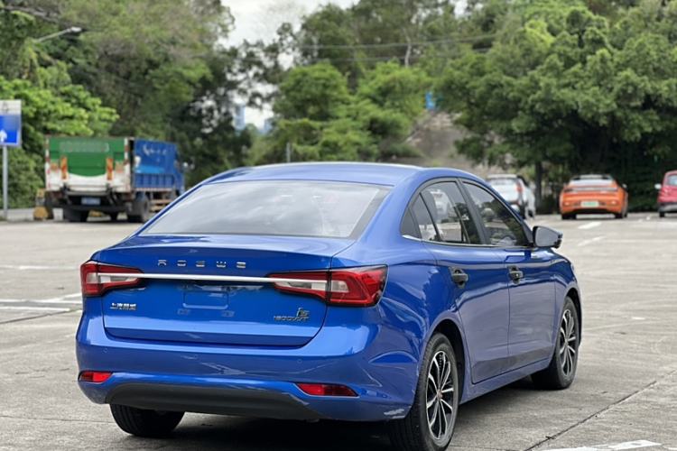 Used Roewe i5 2020 1.5L Automatic 4G Connect Luxury Flagship Edition Exterior 7