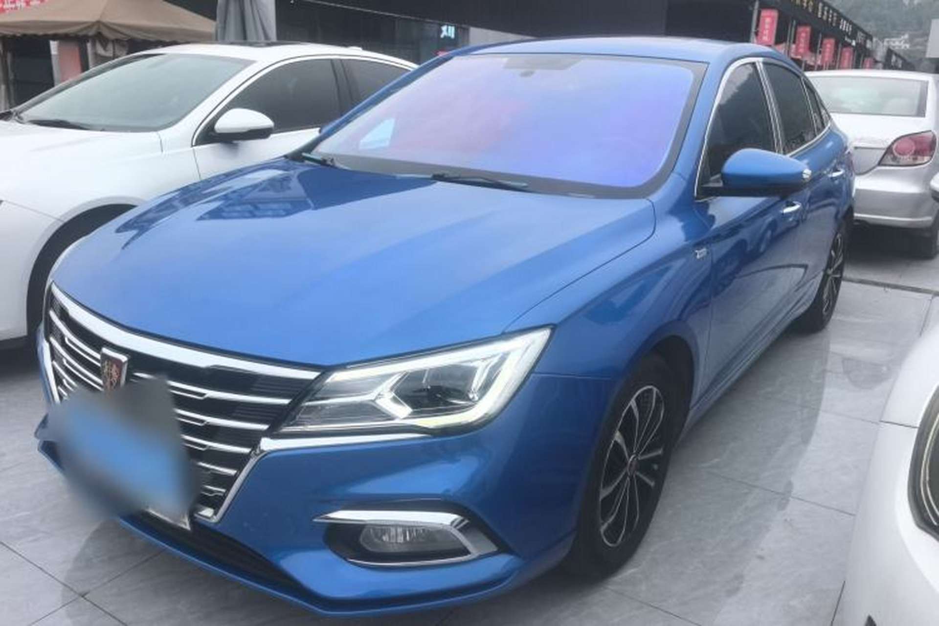 Used Roewe i5 2020 1.5L Automatic 4G Connect Luxury Flagship Edition Front Left 45 Deg