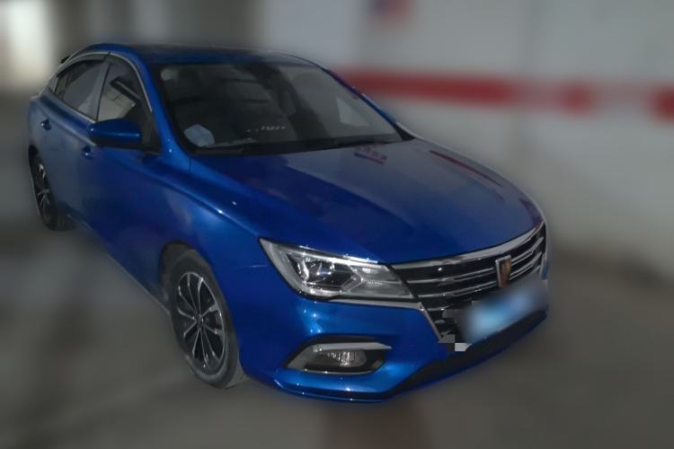 Used Roewe i5 2020 1.5L Automatic Smart Connect New Year Edition Front Right 45 Deg