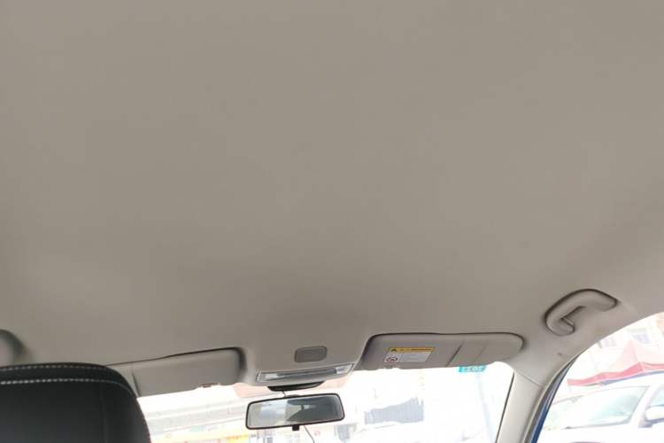 Used Roewe i5 2020 1.5L Manual 4G Connect Luxury Edition Headliner