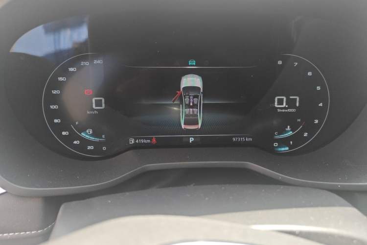 Used Roewe i5 2020 1.5L Automatic 4G Connect Luxury Flagship Edition Instrument Cluster
