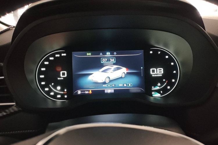 Used Roewe i5 2020 1.5L Automatic 4G Connect Luxury Flagship Edition Instrument Cluster