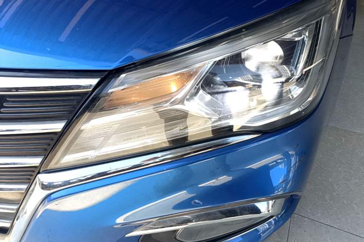 Used Roewe i5 2020 1.5L Automatic 4G Connected Linghao Edition Left Front Headlight