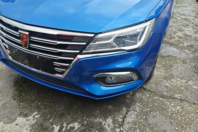 Used Roewe i5 2020 1.5L Automatic 4G Connect Luxury Flagship Edition Left Front Headlight