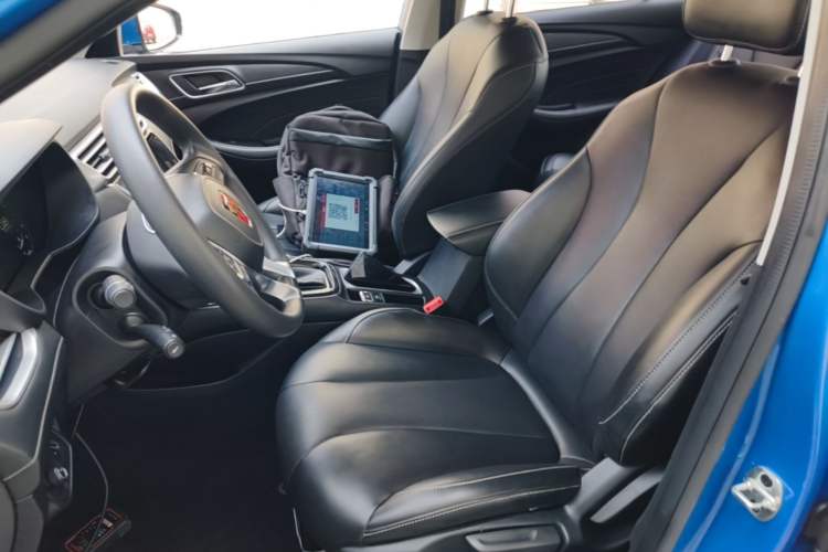 Used Roewe i5 2020 1.5L Automatic 4G Connect Luxury Flagship Edition Left Front Seat