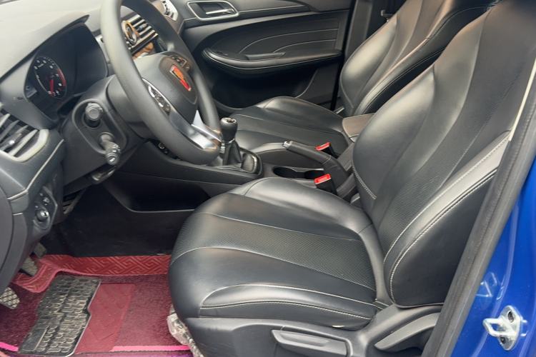 Used Roewe i5 2020 1.5L Manual 4G Connect Leehao Flagship Edition Left Front Seat
