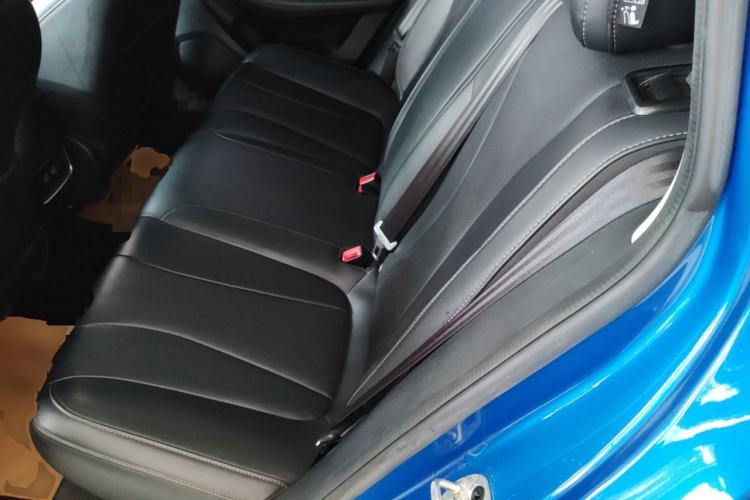 Used Roewe i5 2020 1.5L Automatic 4G Connect Luxury Flagship Edition Left Rear Seat