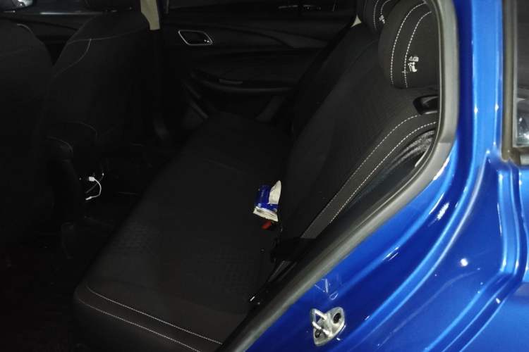 Used Roewe i5 2020 1.5L Manual 4G Connect Luxury Edition Left Rear Seat