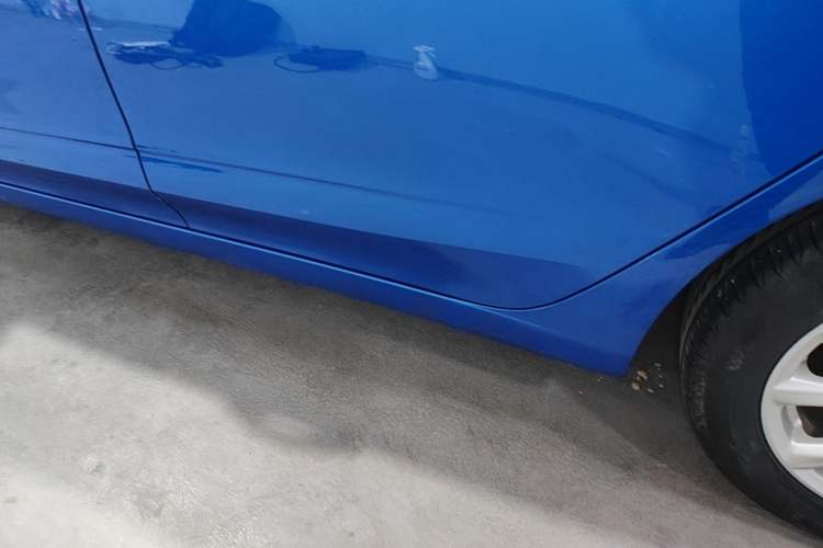 Used Roewe i5 2020 1.5L Automatic 4G Connected Linghao Edition Left Side Sill