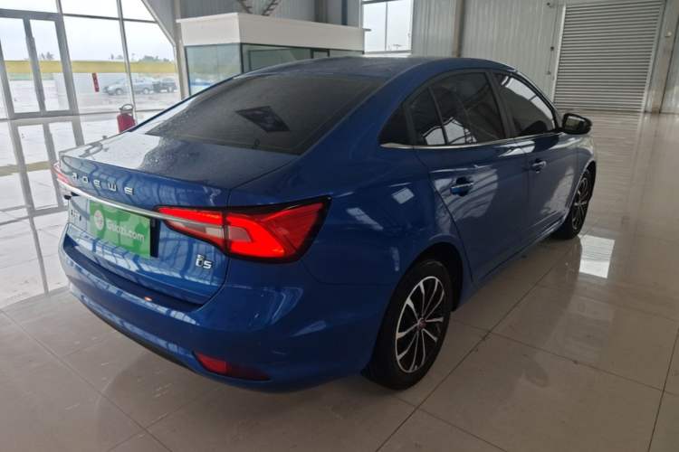 Used Roewe i5 2020 1.5L Manual 4G Connect Leehao Flagship Edition Rear Right 45 Deg