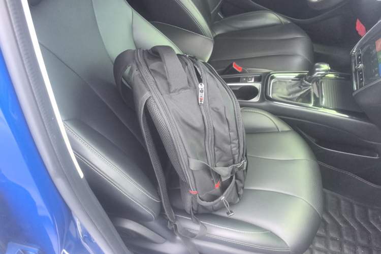 Used Roewe i5 2020 1.5L Automatic 4G Connect Luxury Flagship Edition Right Front Seat
