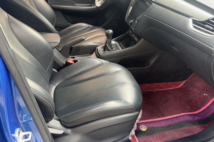 Used Roewe i5 2020 1.5L Manual 4G Connect Leehao Flagship Edition Right Front Seat