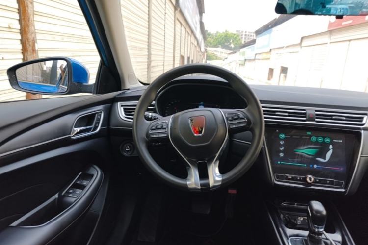 Used Roewe i5 2020 1.5L Automatic 4G Connect Luxury Flagship Edition Steering Wheel