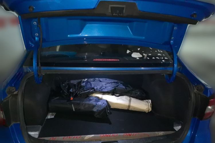 Used Roewe i5 2020 1.5L Automatic Smart Connect New Year Edition Trunk