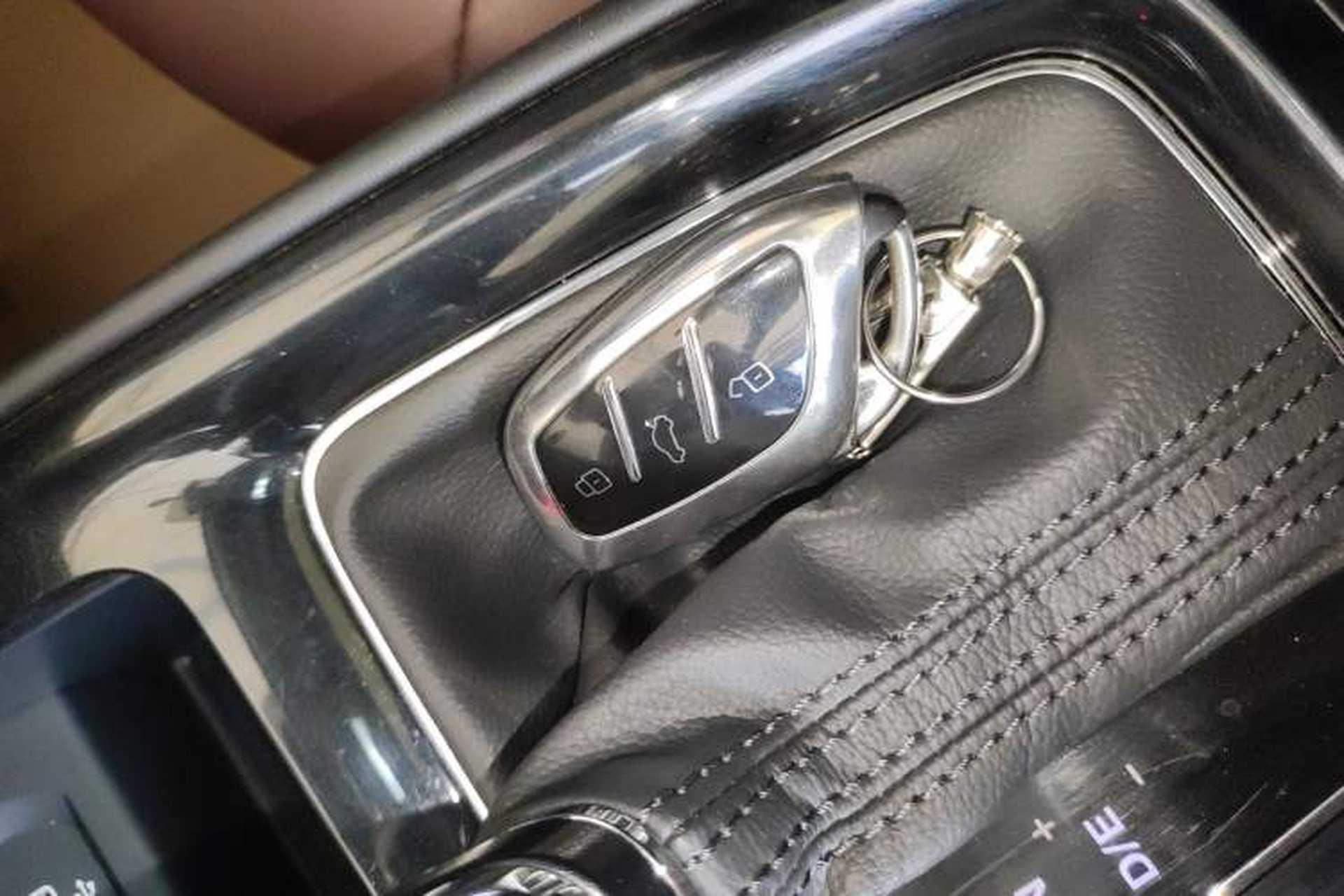Used Roewe i5 2020 1.5L Automatic 4G Connected Linghao Edition Vehicle Key