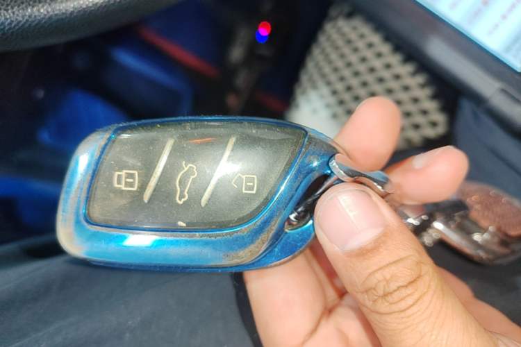 Used Roewe i5 2020 1.5L Automatic 4G Connected Linghao Edition Vehicle Key