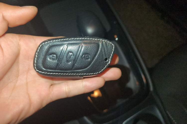 Used Roewe i5 2020 1.5L Automatic 4G Connected Linghao Edition Vehicle Key