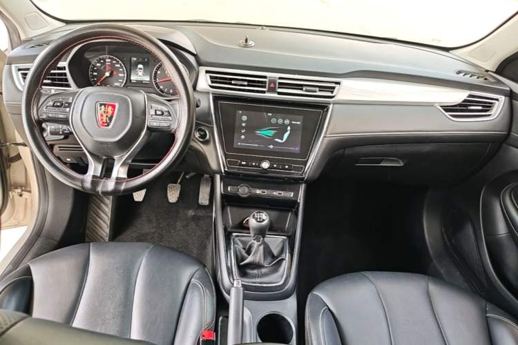 Used Roewe i5 2020 1.5L Manual 4G Connect Leehao Flagship Edition Center Console
