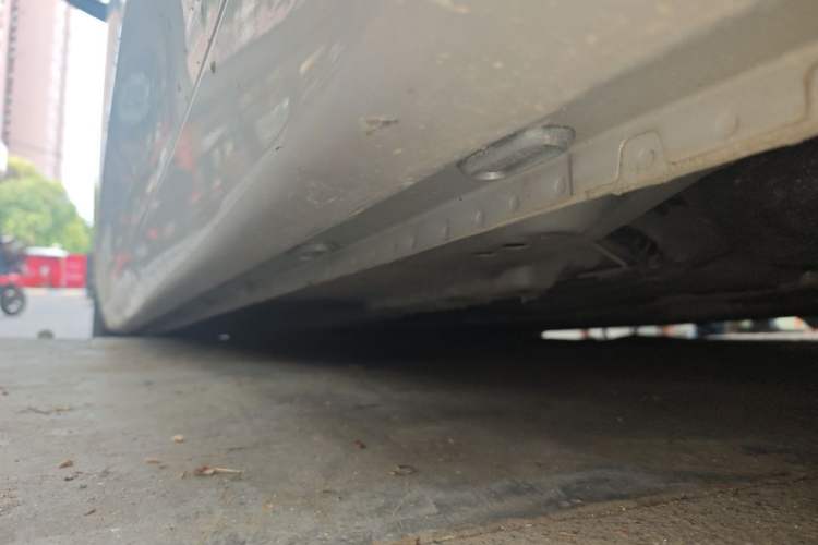 Used Roewe i5 2020 1.5L Automatic 4G Connected Linghao Edition Chassis Rear Left