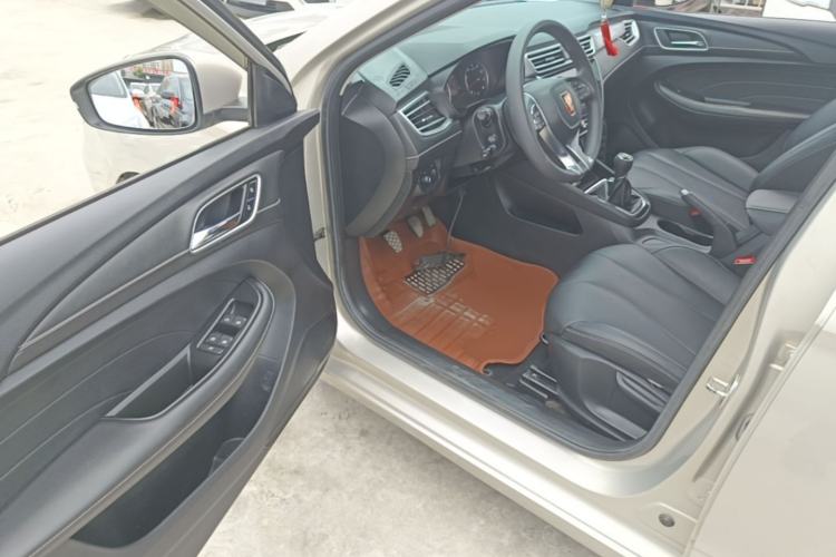 Used Roewe i5 2020 1.5L Manual 4G Connect Leehao Flagship Edition Driver Seat