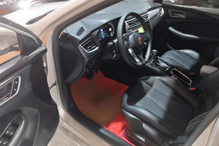 Used Roewe i5 2020 1.5L Automatic 4G Connect Luxury Flagship Edition Driver Seat