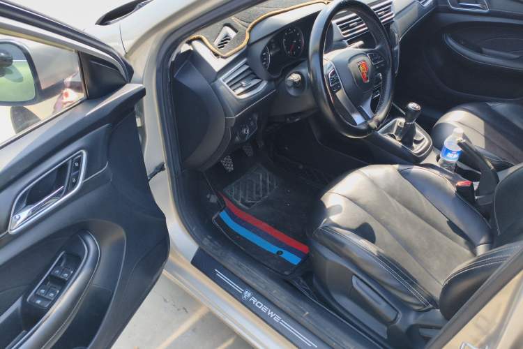 Used Roewe i5 2020 1.5L Manual 4G Connect Luxury Edition Driver Seat