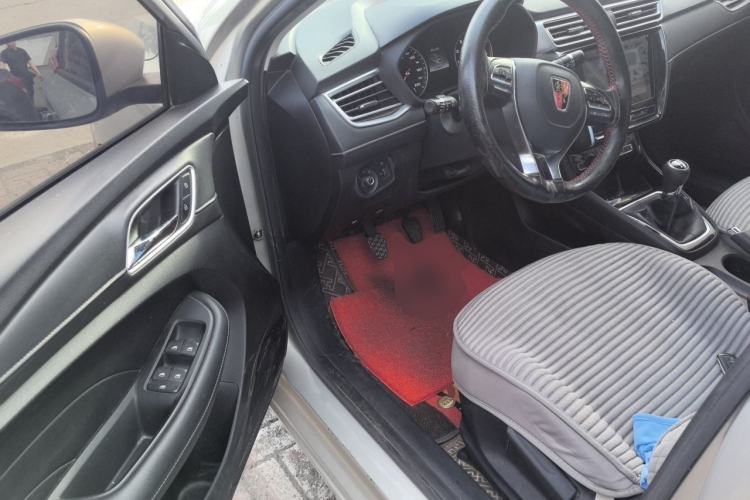 Used Roewe i5 2020 1.5L Manual 4G Connect Luxury Edition Driver Seat
