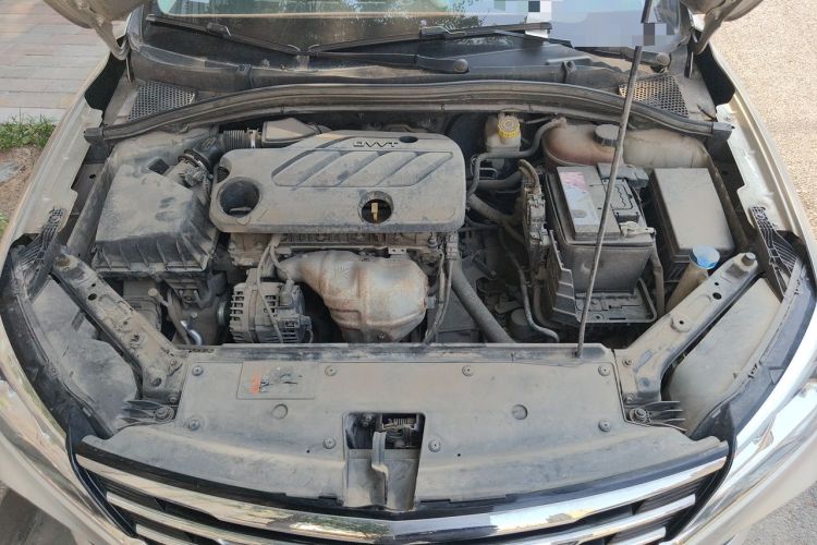 Used Roewe i5 2020 1.5L Automatic 4G Connect Luxury Flagship Edition Engine Bay