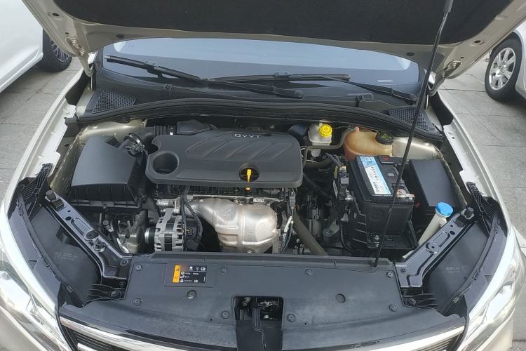 Used Roewe i5 2020 1.5L Manual 4G Connect Leehao Flagship Edition Engine Bay